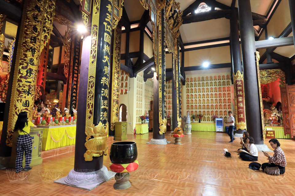 Con su arquitectura única y su escala grandiosa, la pagoda Khai Nguyen se ha convertido en un destino imperdible para los turistas. (Fuente: Revista Ilustrada)