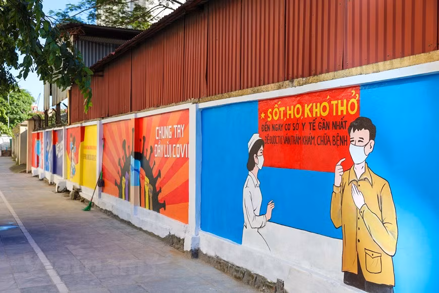 Las imágenes divulgan al público las recomendaciones para prevenir el contagio del coronavirus (Foto: VNA)