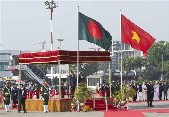Bangladesh ofrece solemne recepción al presidente de Vietnam (Fuente: VNA)
