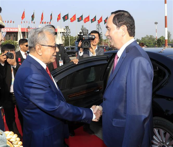 Bangladesh ofrece solemne recepción al presidente de Vietnam (Fuente: VNA)