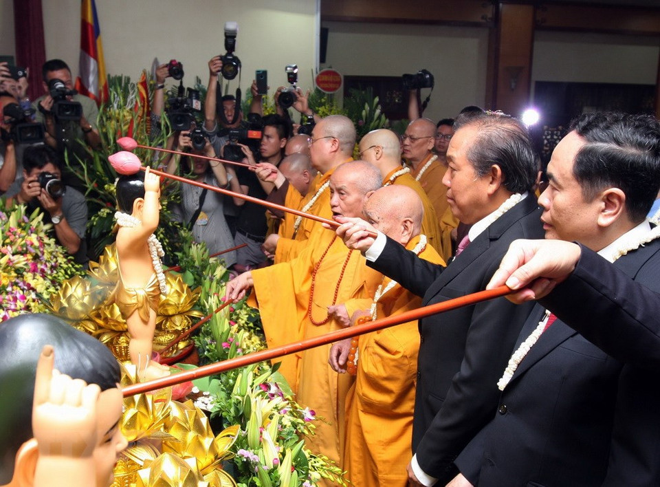 El viceprimer ministro Truong Hoa Binh en el acto (Fuente:VNA)