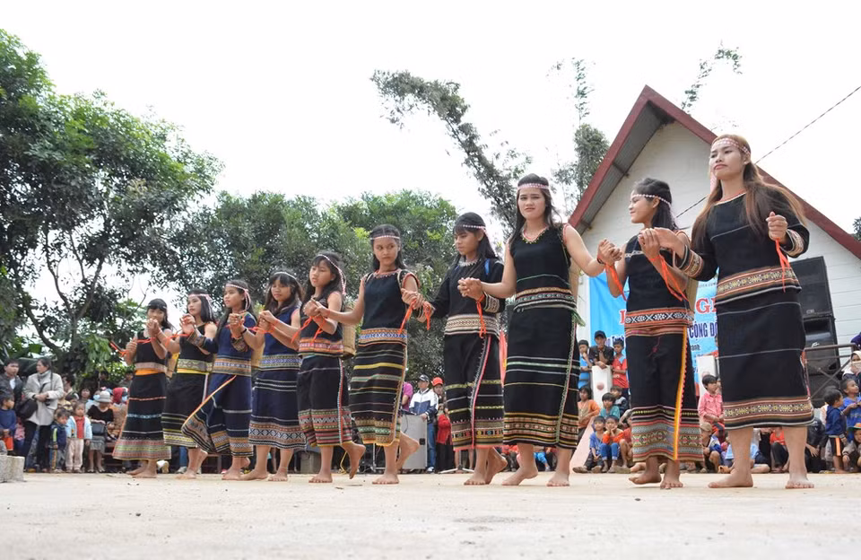 Las mujeres bailan para orar por un clima favorable y un cultivo lucrativo (Fuente: VNA)