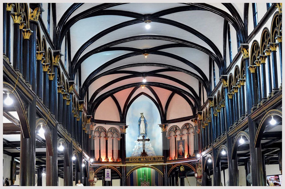 La arquitectura Romana de una sala de la iglesia (Fuente: VNA)