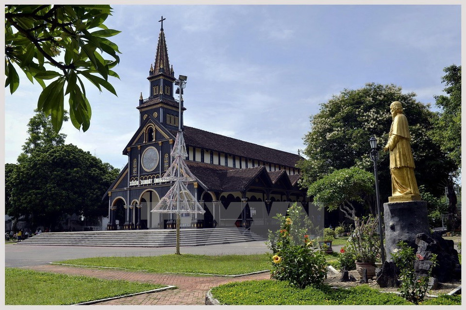 La iglesia católica de Kon Tum (Fuente: VNA)
