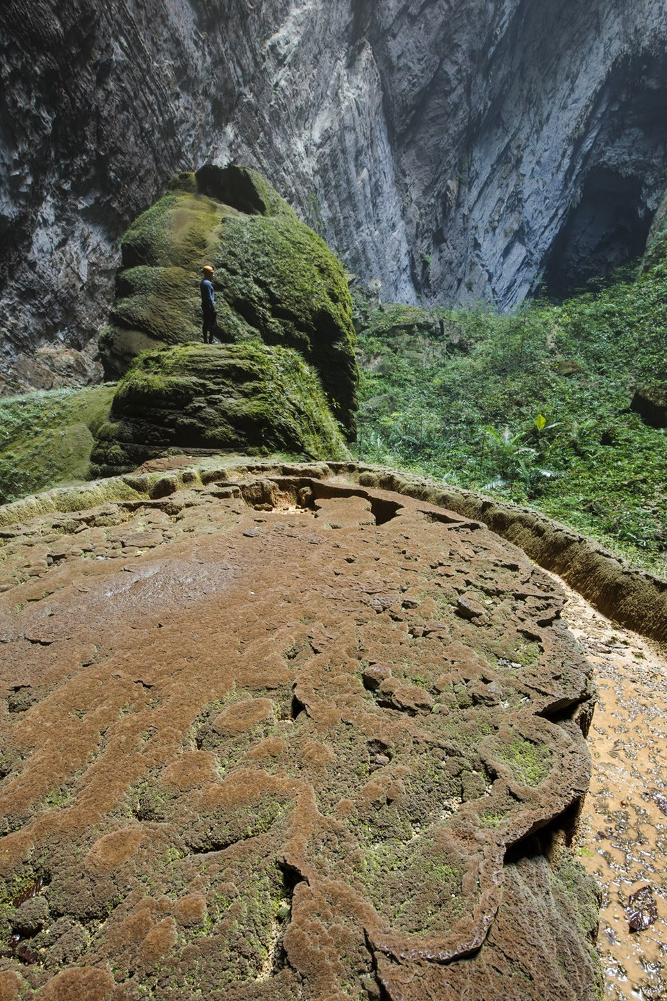 Dolina en Son Doong (Foto de Ryan Deboodt)