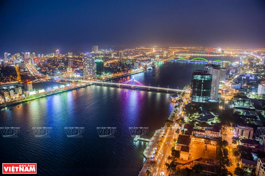 El puente giratorio sobre el río Han es el único de su tipo en el país y también constituye un motivo de orgullo de los pobladores locales (Fuente: VNA)