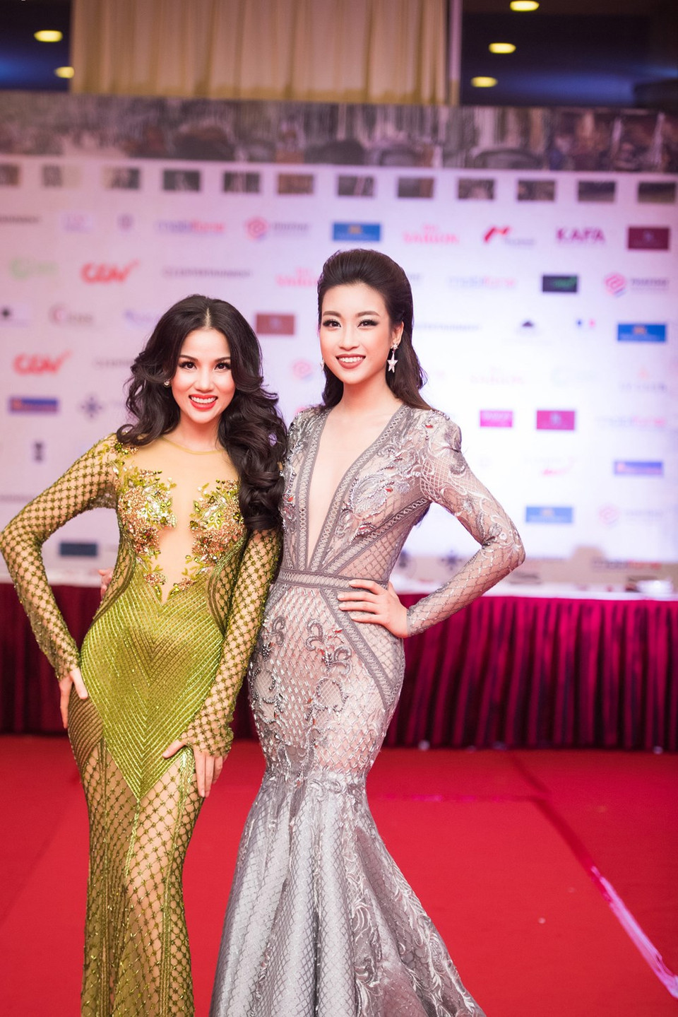 Miss Vietnam 2016, My Linh, y la exmodelo BB Pham (Fuente: VNA)