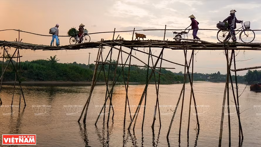 Chieu Ve (Regreso al atardecer) (Foto: VNA)