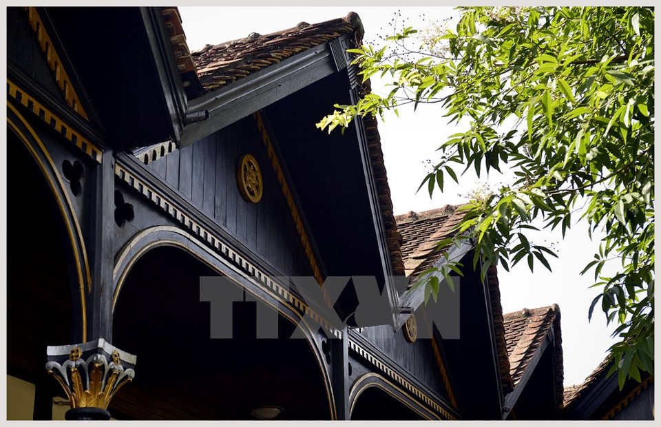 Nhập mô tả cho ảnhEl techo de la iglesia diseñada según el de las casas tradicionales de la minoría étnica Ba Na (Fuente: VNA)