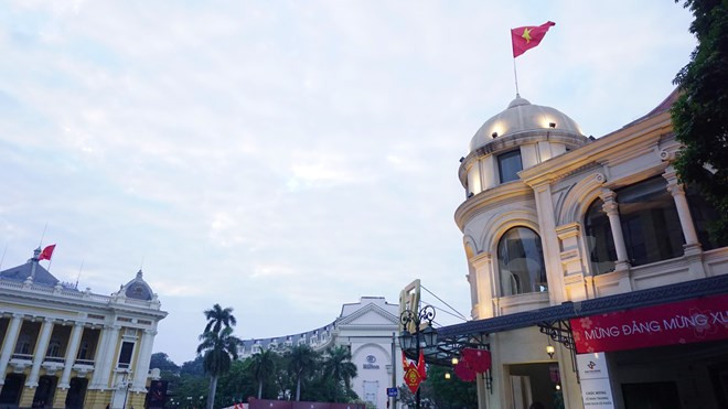 El primer día del nuevo año lunar, Hanoi se vuelve tranquila (Fuente: VNA)