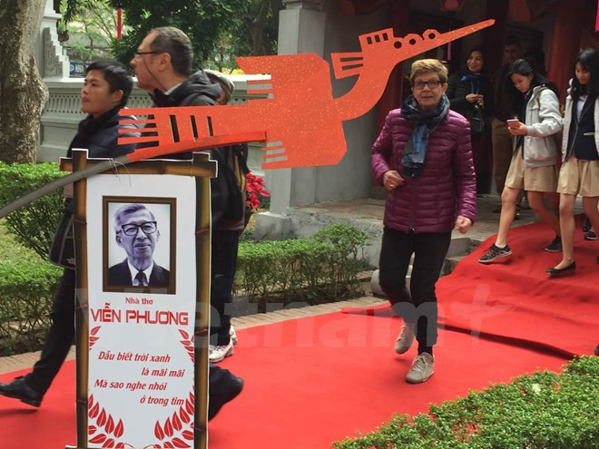 El poeta Vien Phuong y sus célebres versos sobre el Presidente Ho Chi Minh (Fuente: VNA) 