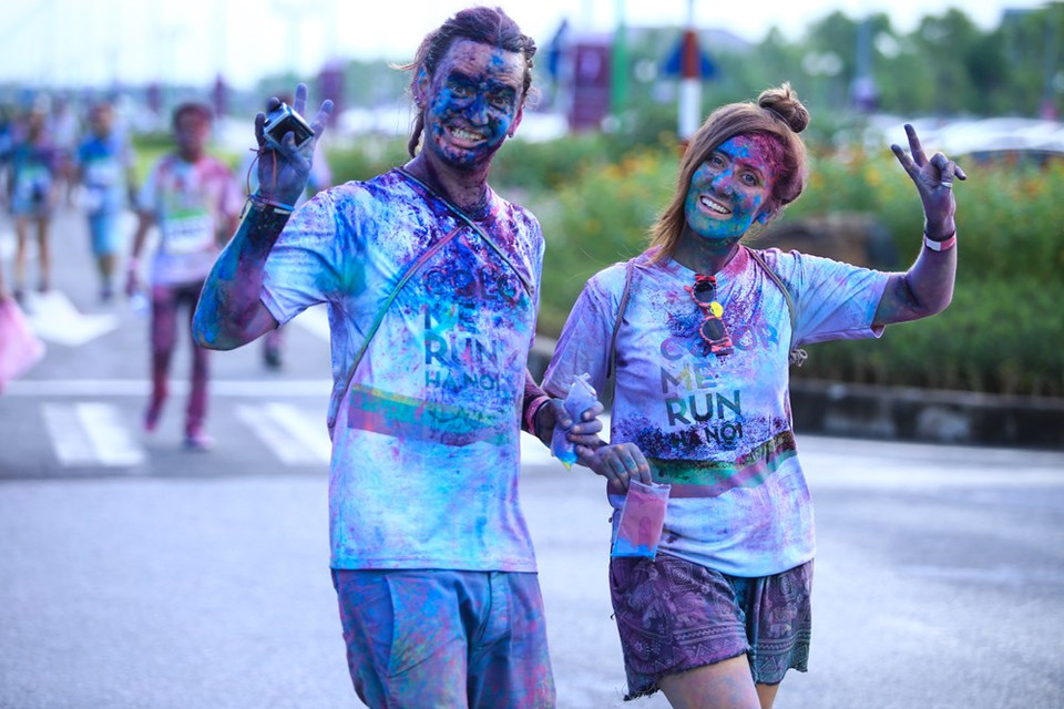 Muchos conocidos probablemente no pudieran identificar al otro cuando estaba disfrazado así. (Fuente: VNA)