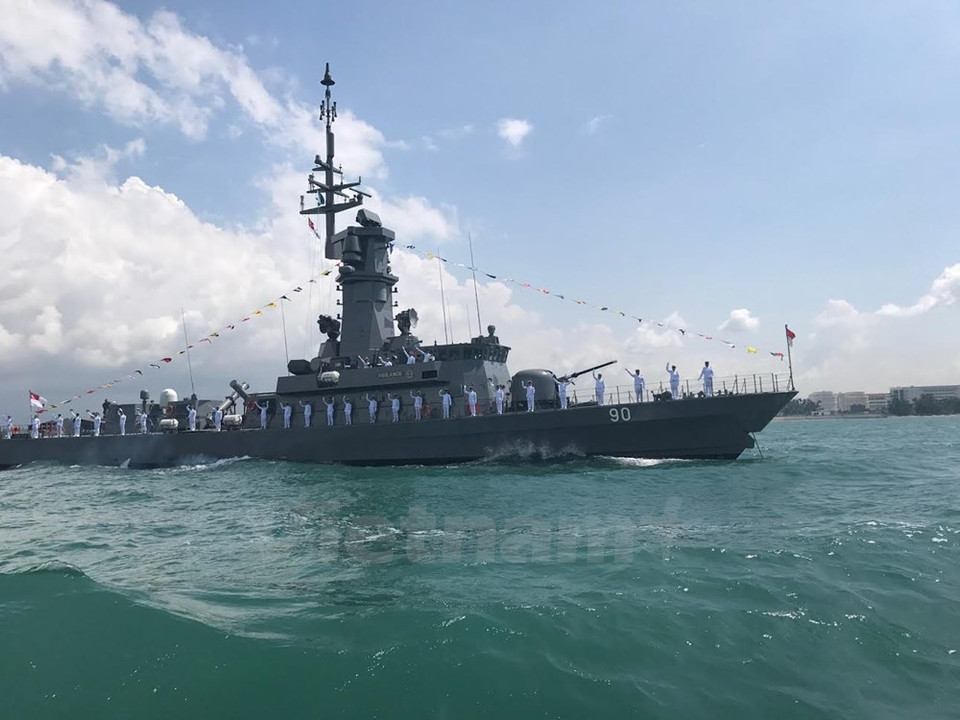 Buque de escolta RSS Vigilance de Singapur (Fuente: VNA)