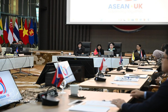asean-uk2.jpg