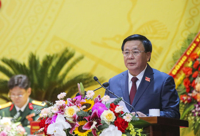 Nguyen Xuan Thang, miembro del Buró Político, director de la Academia Nacional de Política Ho Chi Minh y presidente del Consejo Teórico Central. (Foto: VNA) vna-potal-tien-toi-dai-hoi-xiv-cua-dang-khai-mac-dai-hoi-dai-bieu-dang-bo-tinh-dien-bien-lan-thu-xv-8339870.jpg