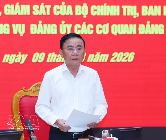 vnanet-potal-cong-bo-quyet-dinh-kiem-tra-giam-sat-cua-bo-chinh-tri-ban-bi-thu-doi-voi-ban-thuong-vu-dang-uy-cac-co-quan-dang-trung-uong-8628551-1.jpg
