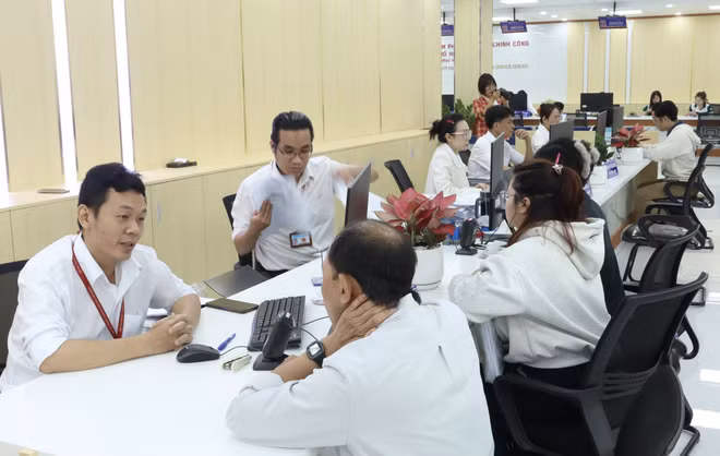 vna-potal-chinh-thuc-van-hanh-trung-tam-phuc-vu-hanh-chinh-cong-thanh-pho-ho-chi-minh-8501246.jpg