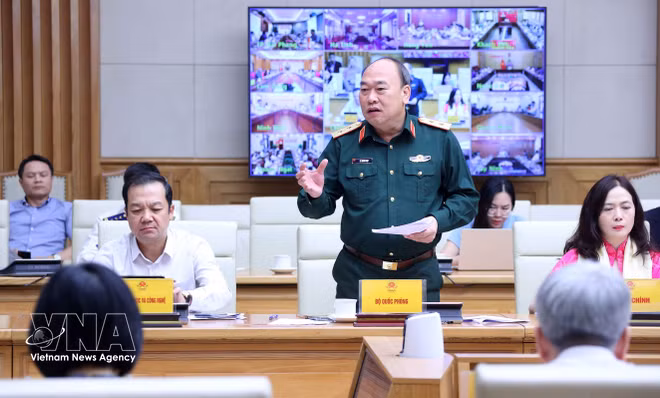 vnanet-potal-pho-thu-tuong-tran-hong-ha-hop-ve-cac-nhiem-vu-giai-phap-phong-chong-iuu-8667026.jpg