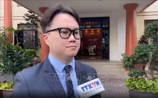 nha-nghien-cuu-enzo-sim-hong-jun-vien-nghien-cuu-penang-malaysia-tra-loi-phong-van-phong-vien-tai-kuala-lumpur-anh-pv-tai-malaysia.jpg