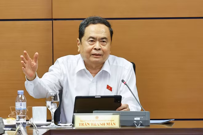 vnanet-potal-ky-hop-thu-nhat-quoc-hoi-khoa-xvi-thao-luan-tai-to-3-du-an-luat-8688926.jpg