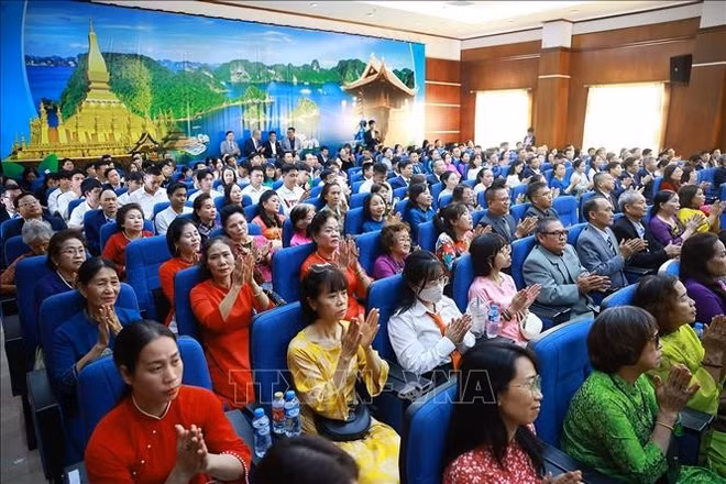 cong-dong-nguoi-viet.jpg