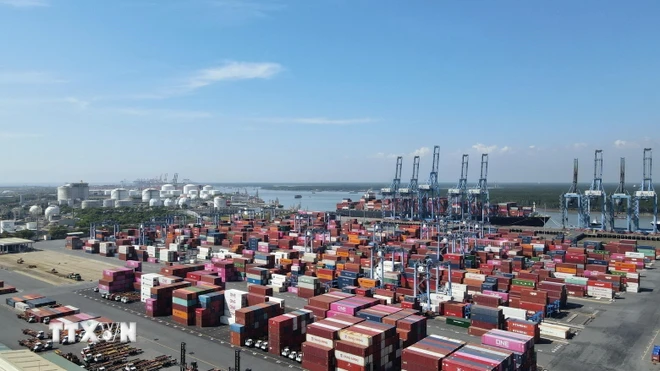 En el Clúster portuario Cai Mep-Thi Vai en la provincia de Ba Ria-Vung Tau. (Fuente:VNA) Sin título.pngHANQUOC.pngOK.png