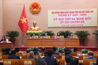 Durante la 31ª reunión del Consejo Popular de Hanoi (Fuente: VNA)
