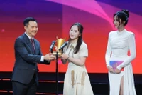 La tiradora Trinh Thu Vinh fue galardonada como Atleta Femenina del Año 9Fuente: VNA)