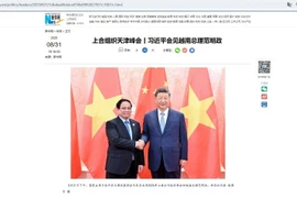 La Agencia Xinhua informa sobre la reunión entre el presidente chino Xi Jinping y el primer ministro vietnamita Pham Minh Chinh. (Fuente: VNA)