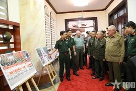 El general Phan Van Giang, subsecretario de la Comisión Militar Central y ministro de Defensa de Vietnam, en el evento. (Fuente: VNA)