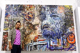 Pintor vietnamita transforma desechos en mensaje ecológico