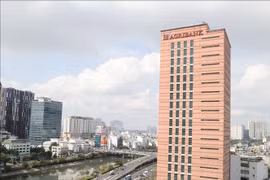 La zona central del Distrito 1 de Ciudad Ho Chi Minh alberga numerosas instituciones financieras nacionales e internacionales. (Fuente: VNA)