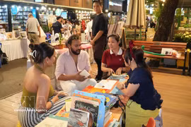 El cuarto Festival del Libro y la Cultura Nocturna en la Calle del Libro de Ciudad Ho Chi Minh. (Fuente: VNA)