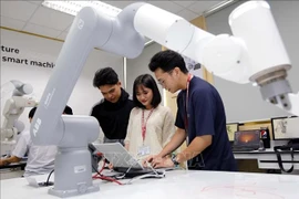 Estudiantes en la Universidad de Industria de Ciudad Ho Chi Minh. (Fuente: VNA)