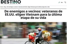 El portal de noticias Destino a Panamá, uno de los medios de turismo y cultura más prestigiosos del país centroamericano, publica el artículo “De enemigos a vecinos: Veteranos de EE.UU. eligen Vietnam para la última etapa de su vida”. (Fuente: VNA)
