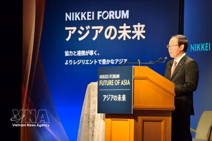 El viceprimer ministro vietnamita Le Tien Chau interviene en el 31.º Foro sobre el Futuro de Asia, celebrado en Tokio. (Foto: VNA)