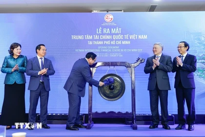 El primer ministro de Vietnam inaugura Centro Financiero Internacional de Vietnam en Ciudad Ho Chi Minh (Foto: VNA)