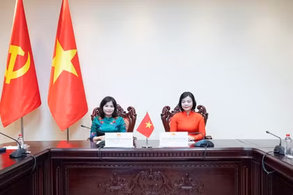 Las representantes de Vietnam, Thai Quynh Mai Dung y Nguyen Thanh Cam. (Foto: Portal informativo de la Asamblea Nacional de Vietnam)