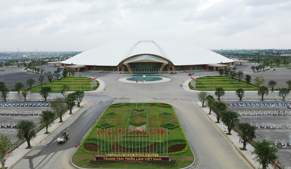 Se espera que el Centro de Exposiciones de Vietnam se convierta en un destino para eventos políticos, económicos, culturales y turísticos a nivel nacional e internacional. Foto: VNA