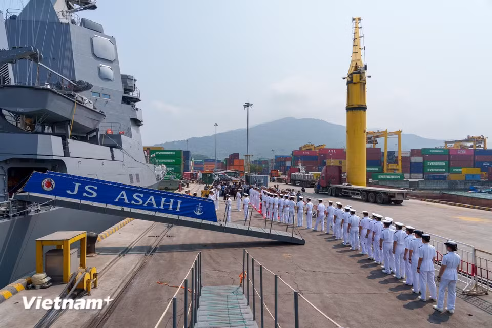 La visita se extenderá durante cuatro días, del 2 al 5 de abril, y contempla diversas actividades de intercambio y cooperación entre ambas partes. (Foto: Vietnam+)