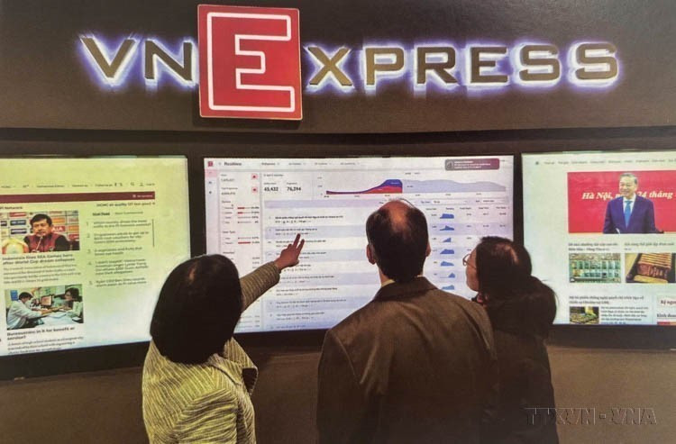 Un sistema que actualiza los índices de artículos en tiempo real del periódico electrónico VNExpress. Foto: VNA