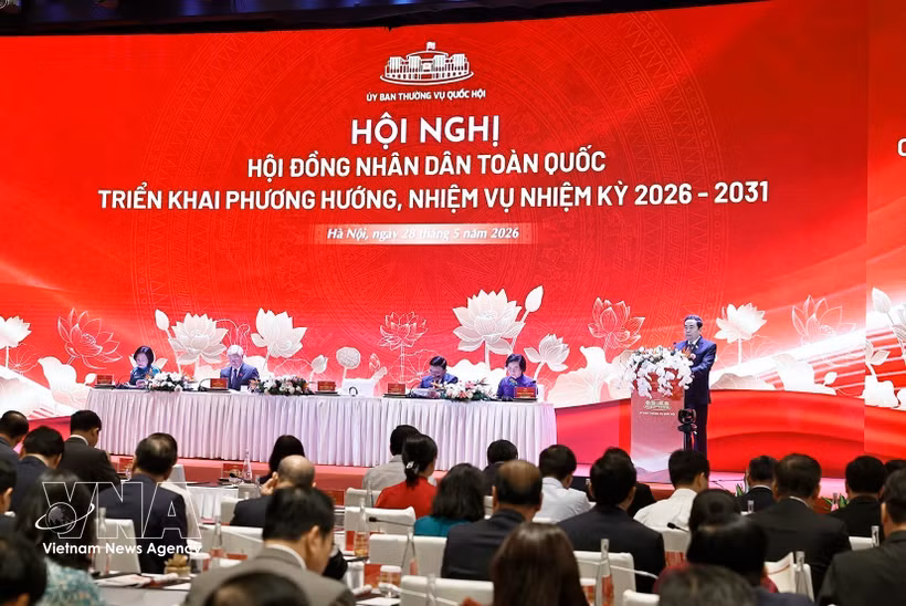 El presidente de la Asamblea Nacional de Vietnam, Tran Thanh Man, habla en la cita. (Foto: VNA)