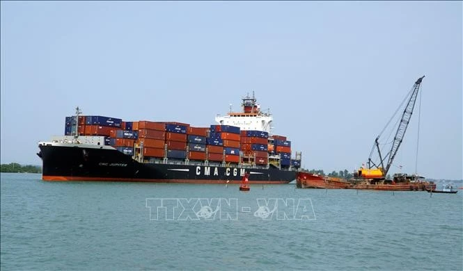 El puerto marítimo de Chu Lai, Quang Nam, da la bienvenida a barcos de 50 mil toneladas. (Foto: VNA)