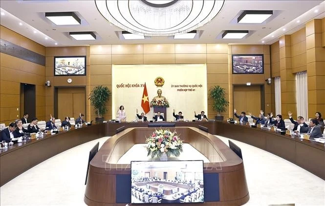 Sesiona la 41 reunión del Comité Permanente de la Asamblea Nacional de Vietnam Fuente: VNA