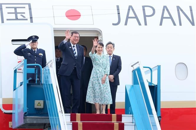 El primer ministro de Japón, Ishiba Shigeru, y su esposa, realizan visita oficial a Vietnam (Foto: VNA)