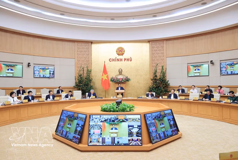 Panorama de la reunión ordinaria del Gobierno correspondiente a febrero de 2026. (Foto: VNA)