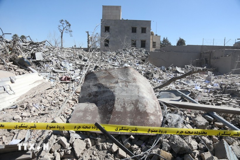 Escenas de destrucción tras un bombardeo aéreo en Teherán, capital de Irán. (Fuente: Xinhua/VNA)