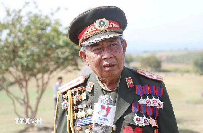 El coronel Vanhthong Ouanthanongsing (Fuente: VNA) cuu-binh-lao-2835.jpg.webp