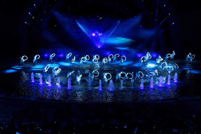El espectáculo Kiss of the Sea (Fuente: Sun Group) Nụ_Hôn_Của_Biển_Cả.jpg