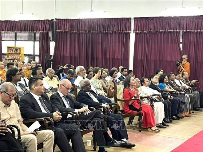 En el evento en Colombo (Fuente: VNA) uuid=CF1FCB51-4A3D-48BC-9301-1D6B3B5CBA58&library=1&type=1&mode=1&loc=true&cap=true.jpg